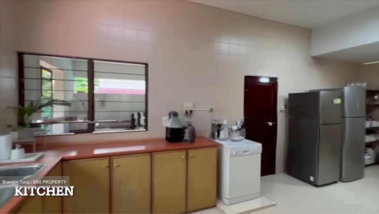 Regent Villas (D10), Semi-Detached #497388231